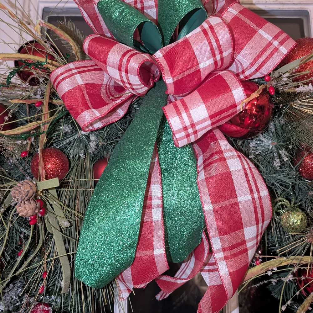 Chic, Country & Elegant Holiday Wreath